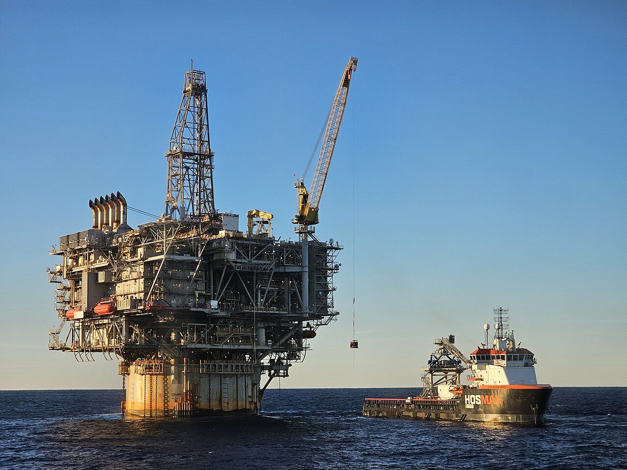 Theme illustration : Oil platform